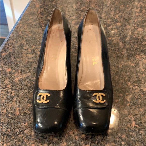 Meet your Posher, Posh - Picture 2 of 2